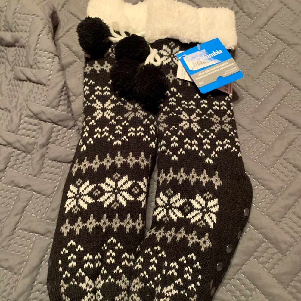 NWT Columbia women’s cozy socks 5-7